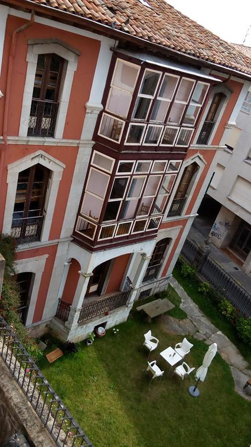 Albergue La Casona Del Peregrino Лянес Екстериор снимка